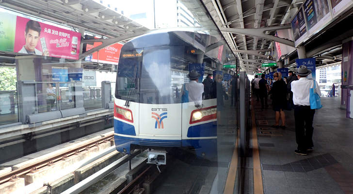 BTS（タイ・バンコクの電車）の乗り方＆切符の買い方