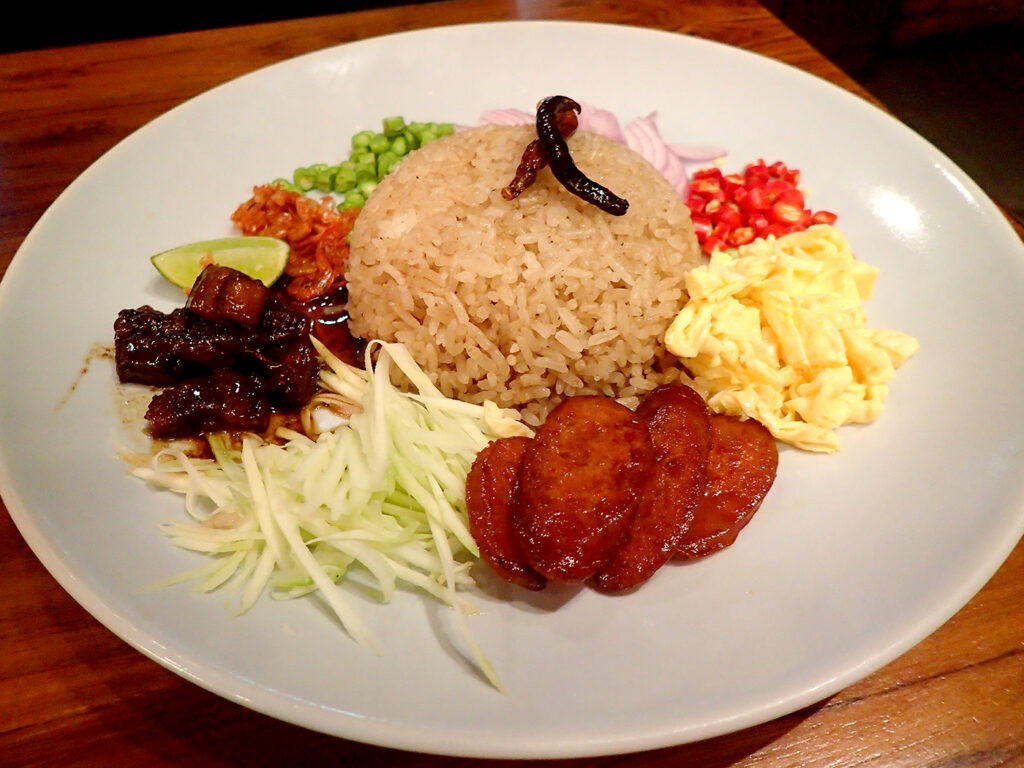 カピご飯（海老と野菜の混ぜご飯）