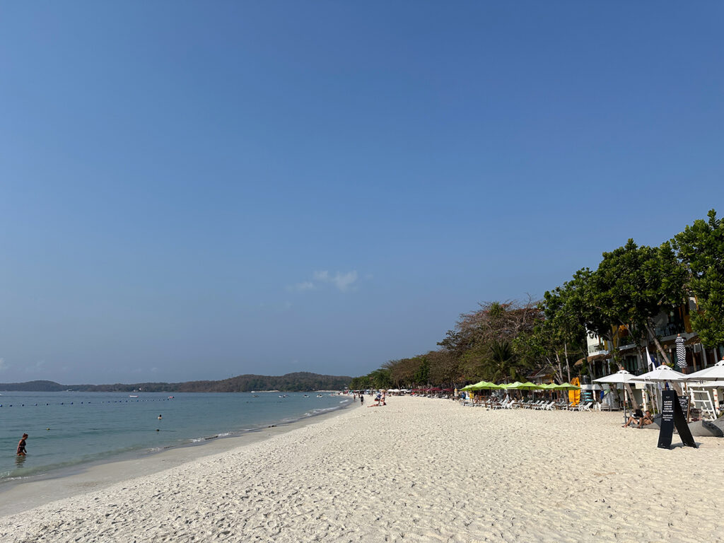 サメット島のサイケオビーチ